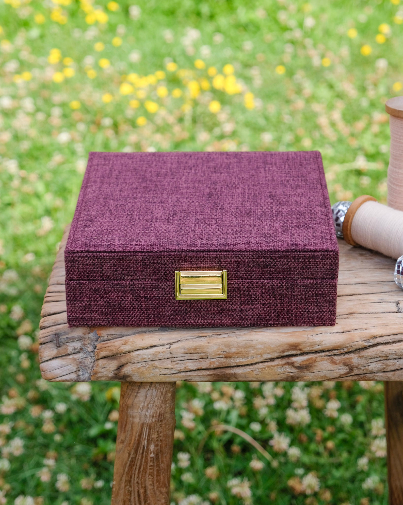 Anne linen effect jewelry box