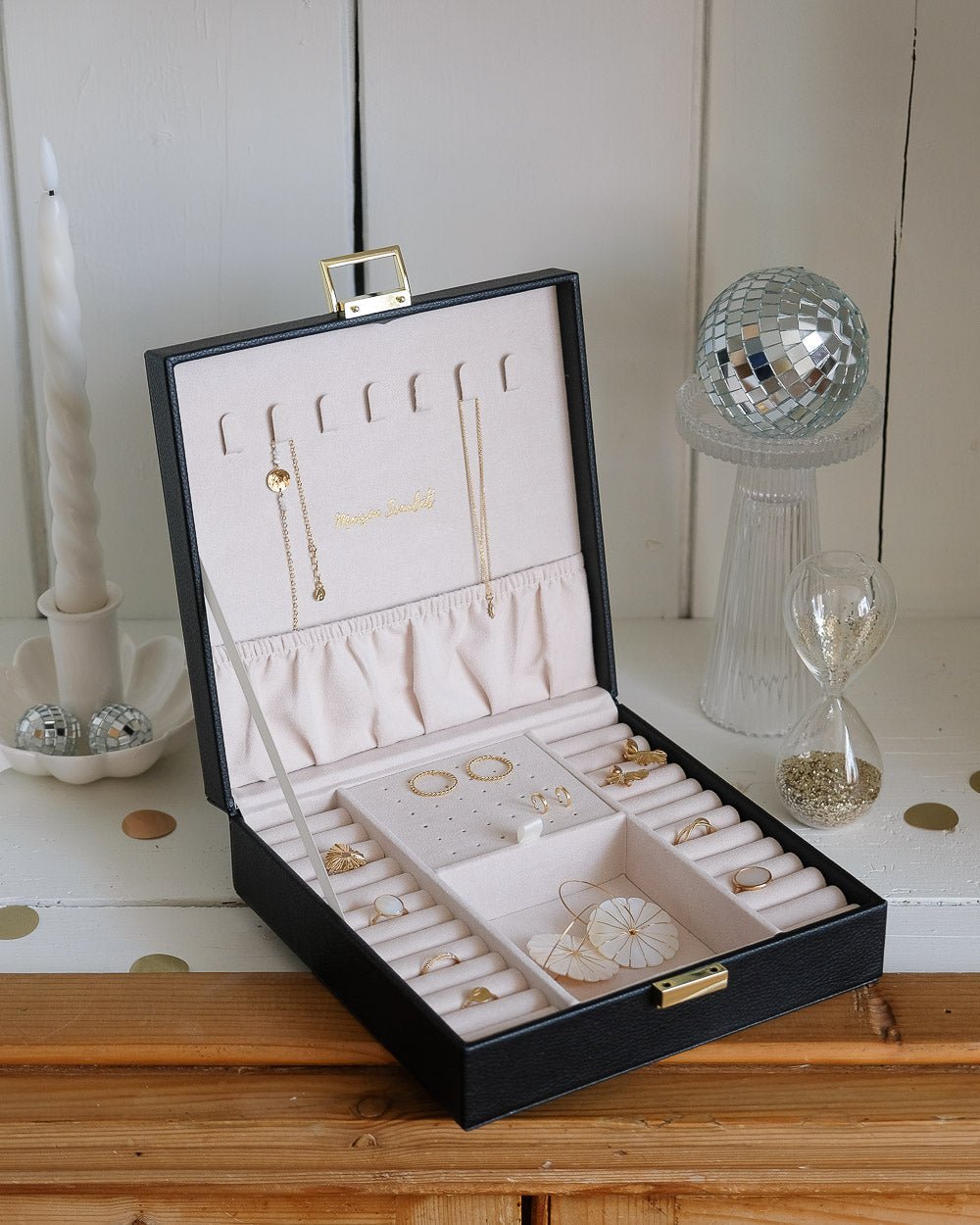 Anne PU leather jewelry box