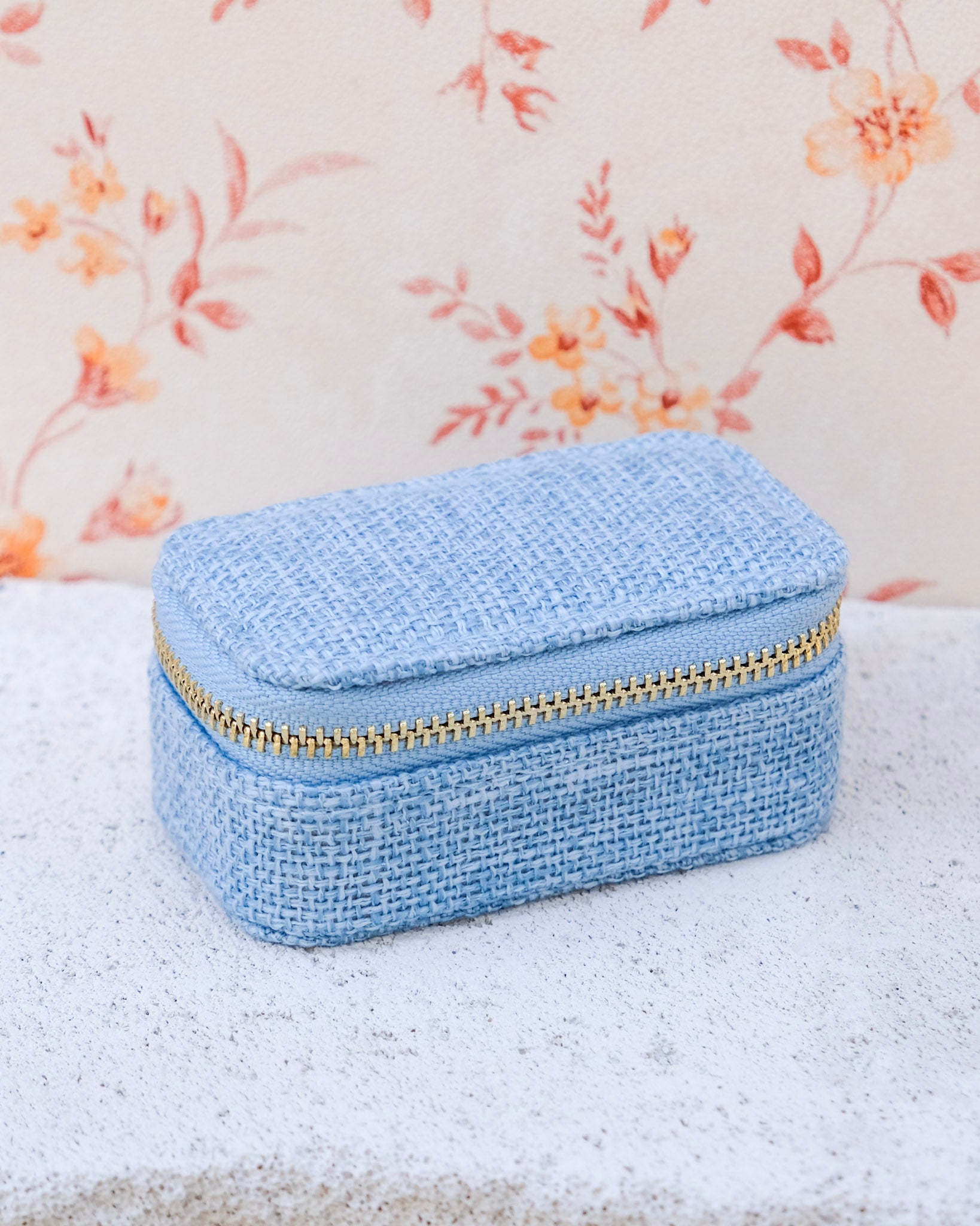 Marie linen effect mini travel jewelry box