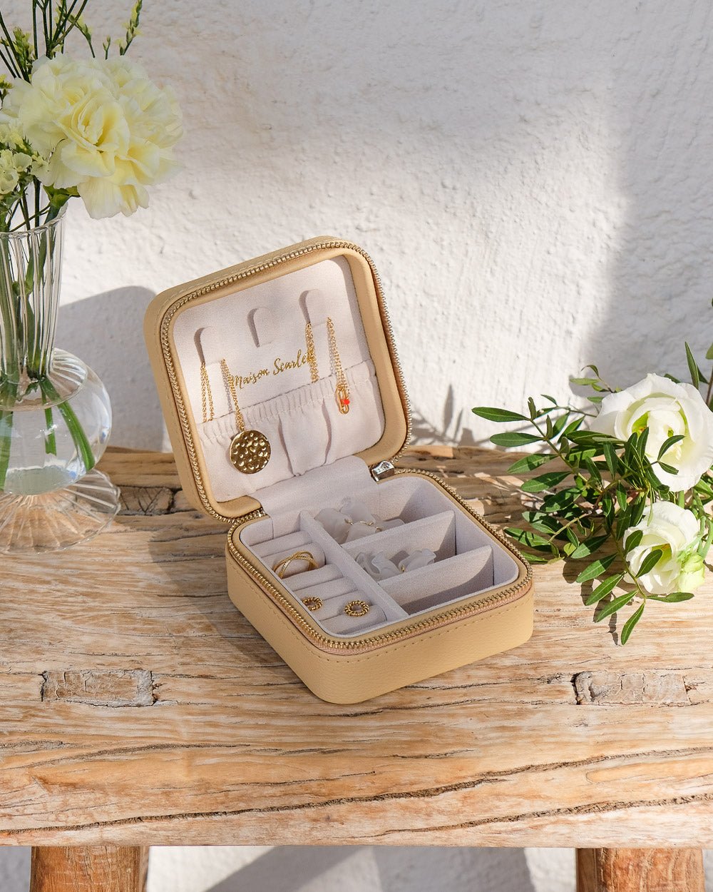 Corinne PU leather travel jewelry box