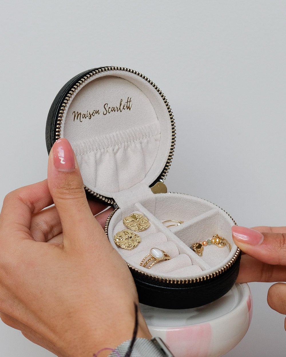 Yvonne PU leather travel jewelry box