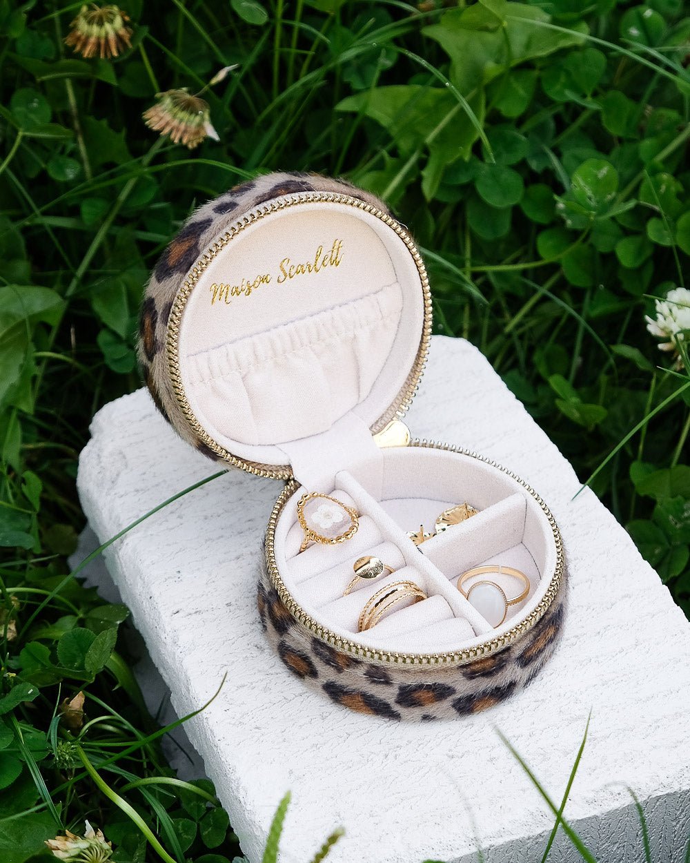 Yvonne leopard travel jewelry box