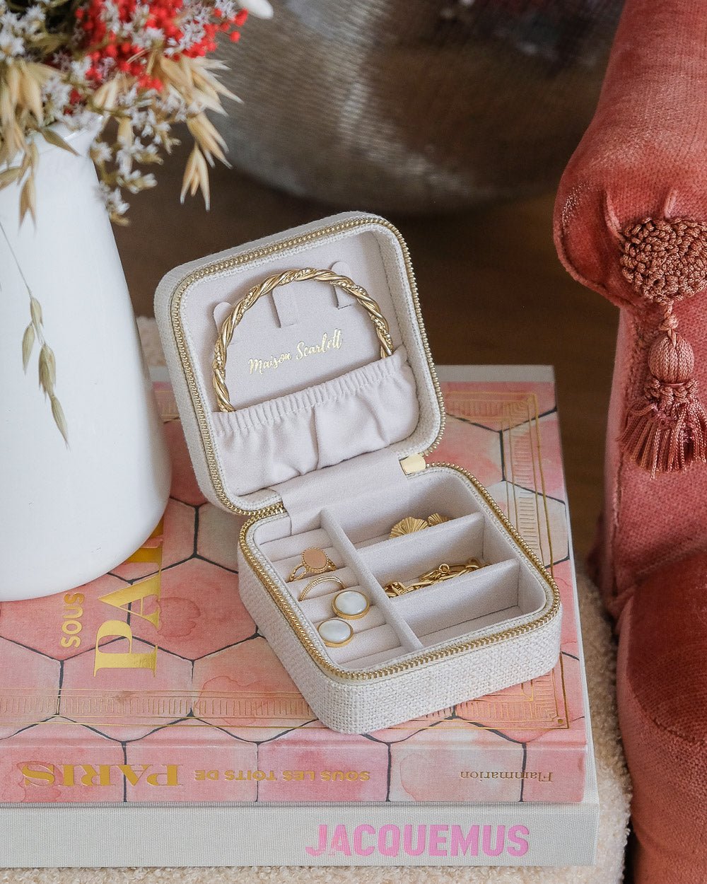 Corinne linen effect travel jewelry box