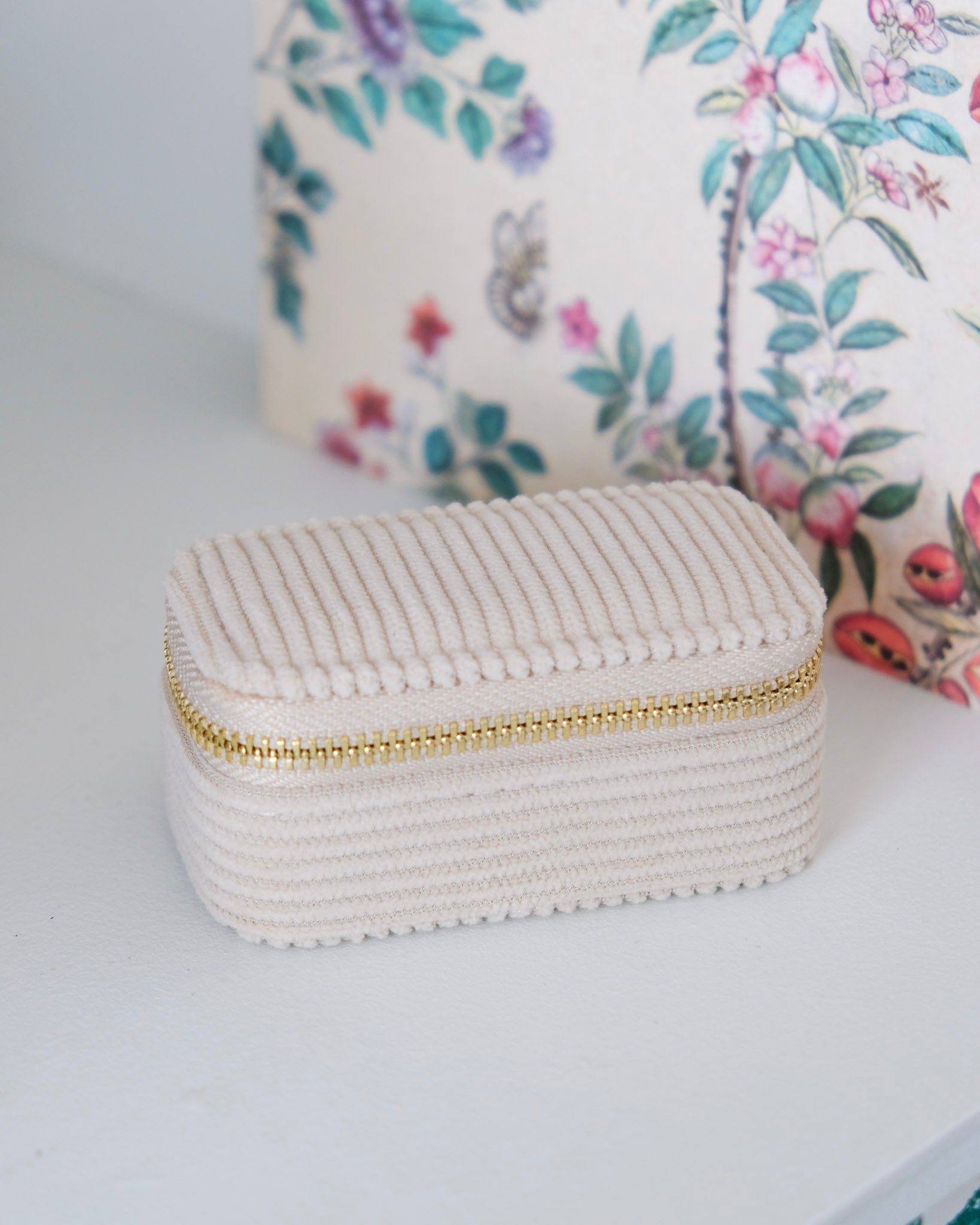 Marie corduroy mini travel jewelry box