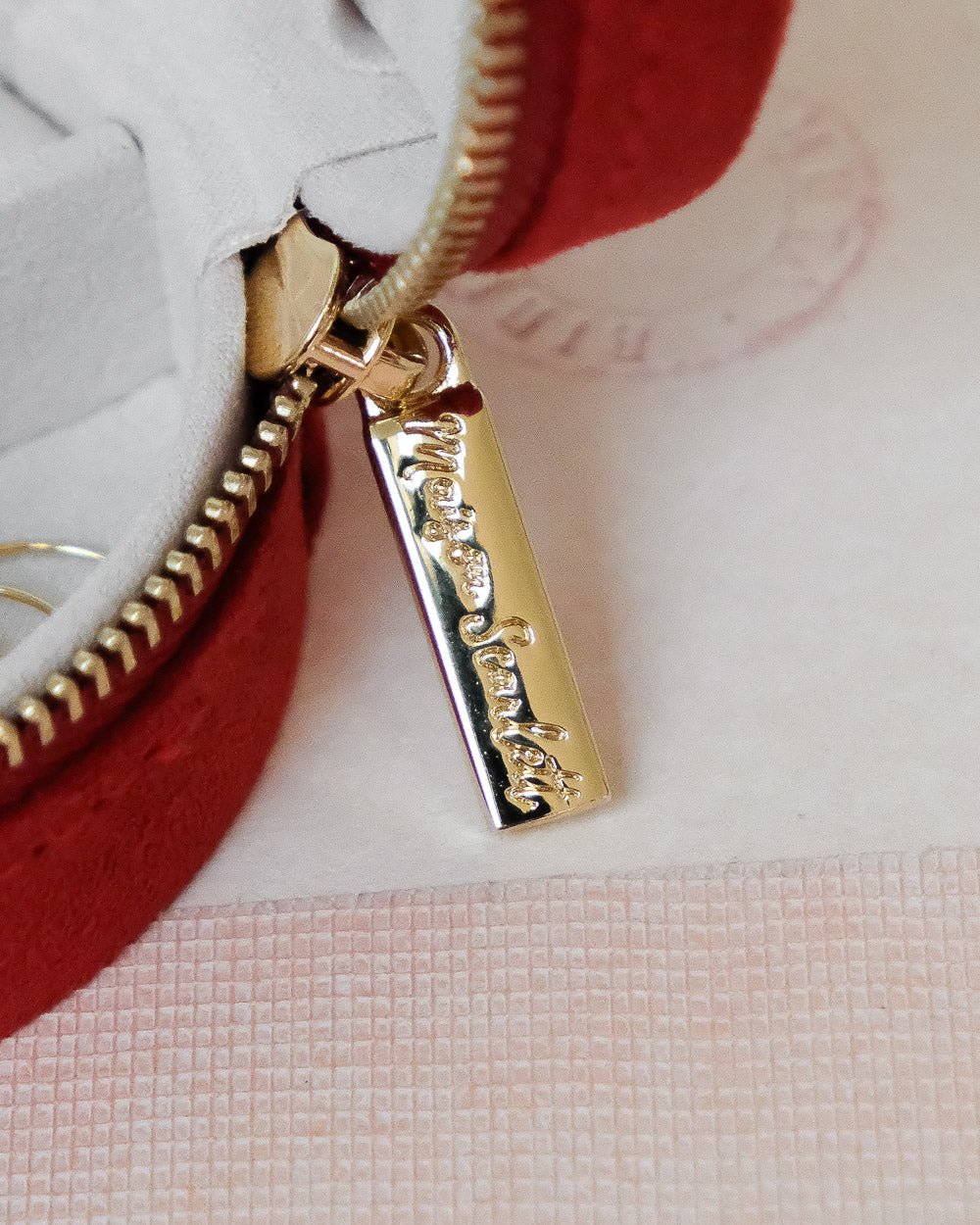 Yvonne velvet travel jewelry box