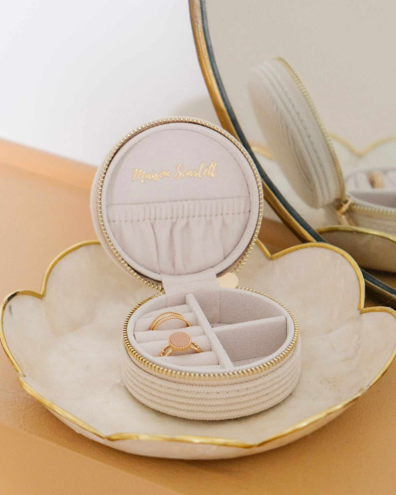 Yvonne corduroy travel jewelry box