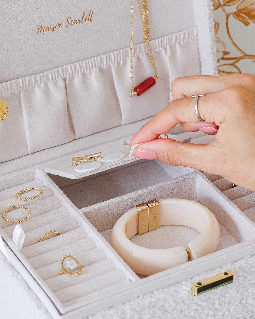 Denise teddy jewelry box