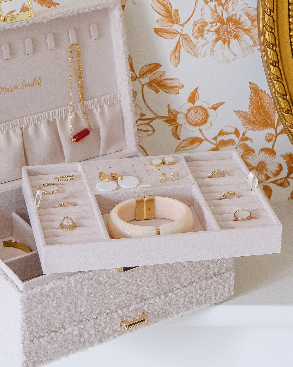 Denise teddy jewelry box