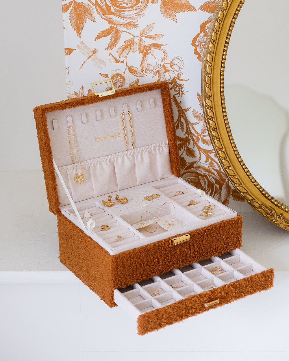 Denise teddy jewelry box