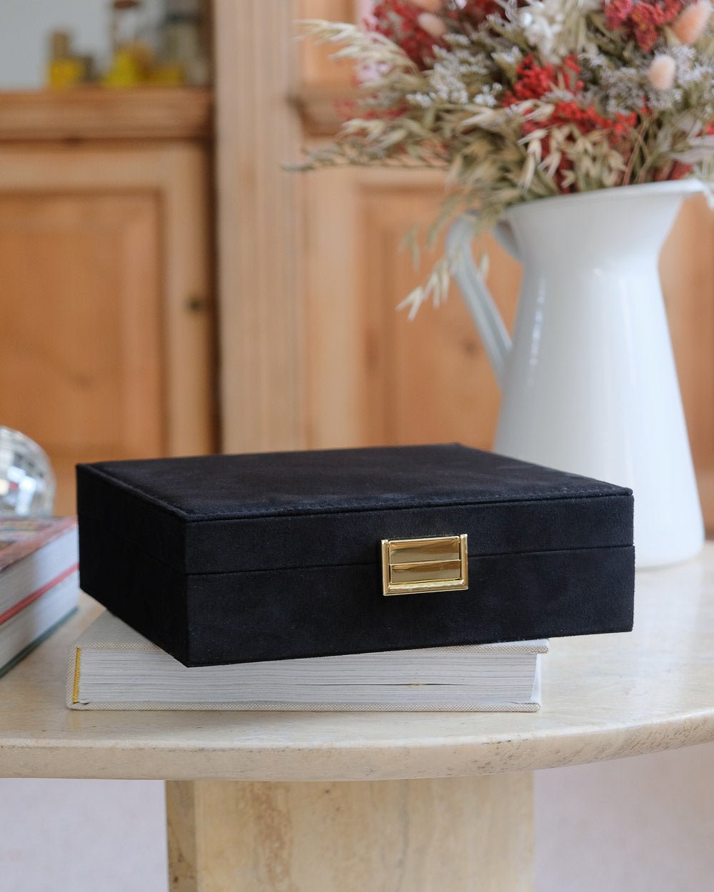 Anne velvet jewelry box