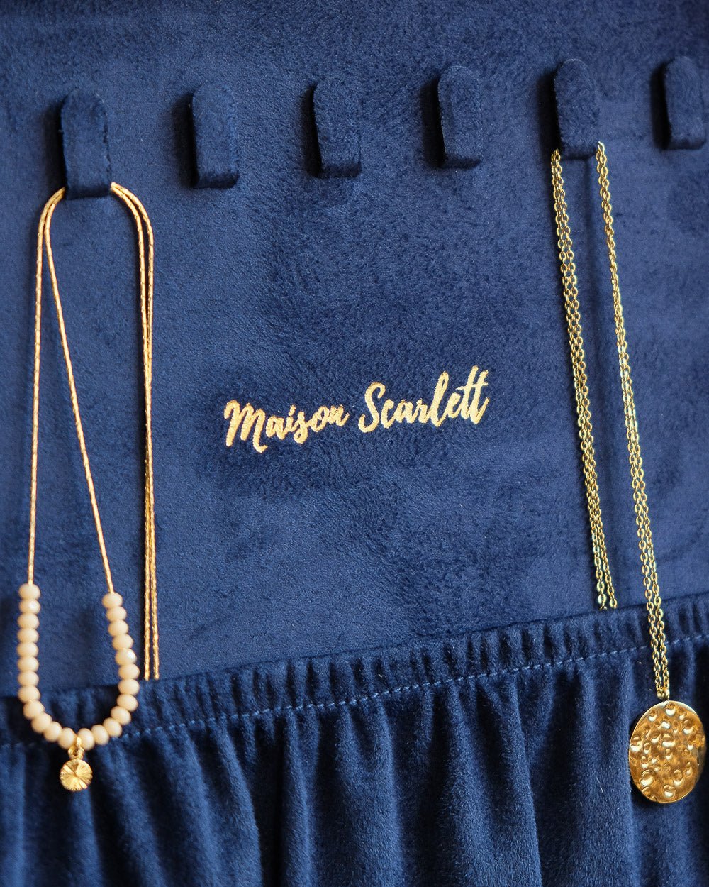 Anne velvet jewelry box