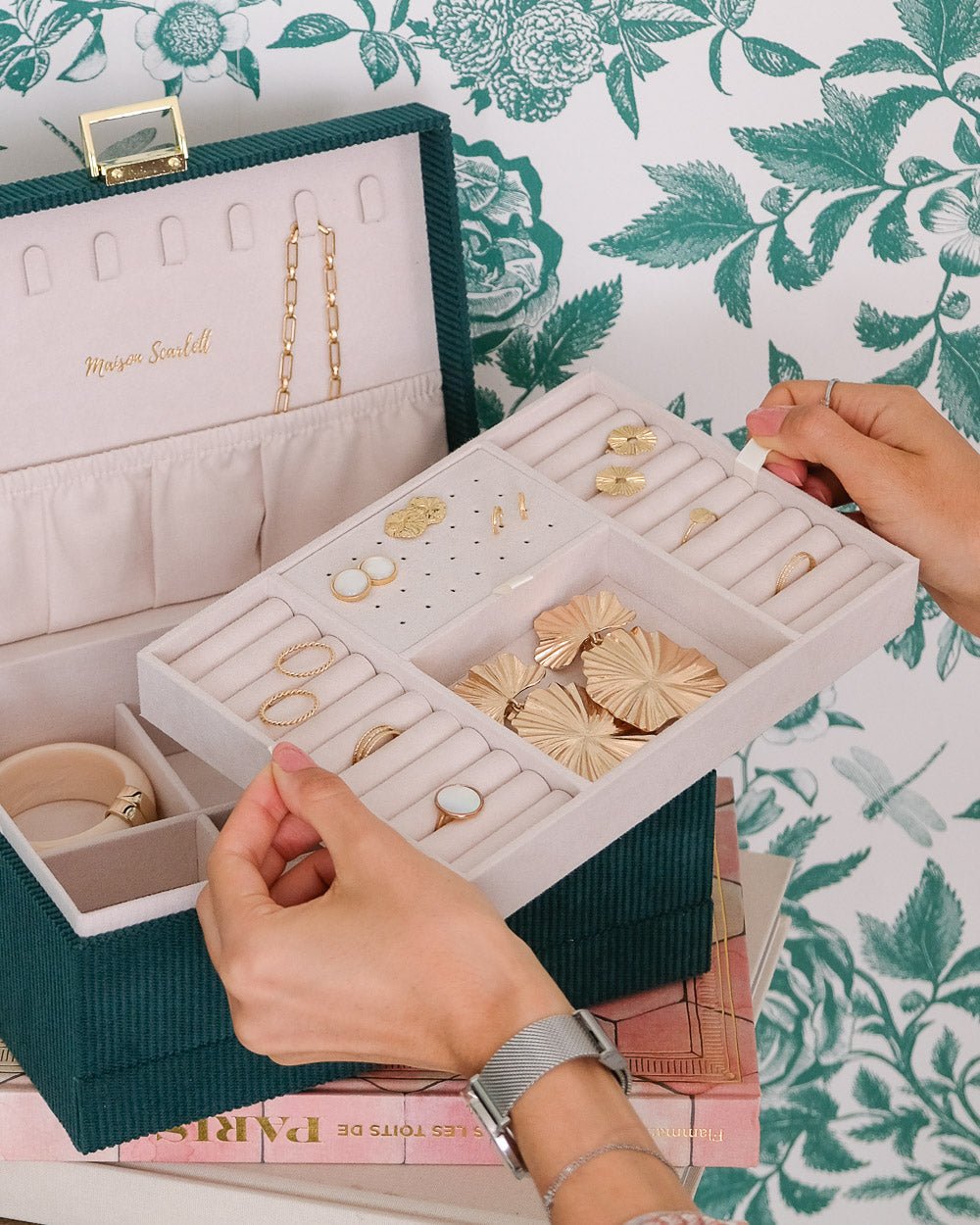 Denise corduroy jewelry box