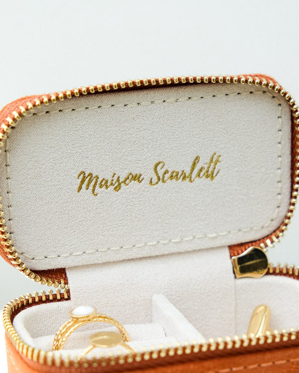 Marie velvet mini travel jewelry box