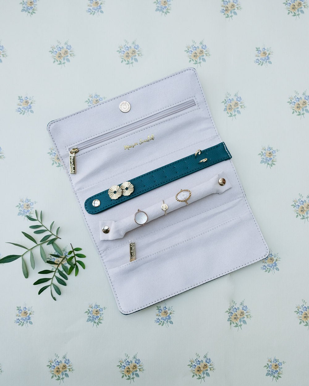 Catherine PU leather travel jewelry pouch