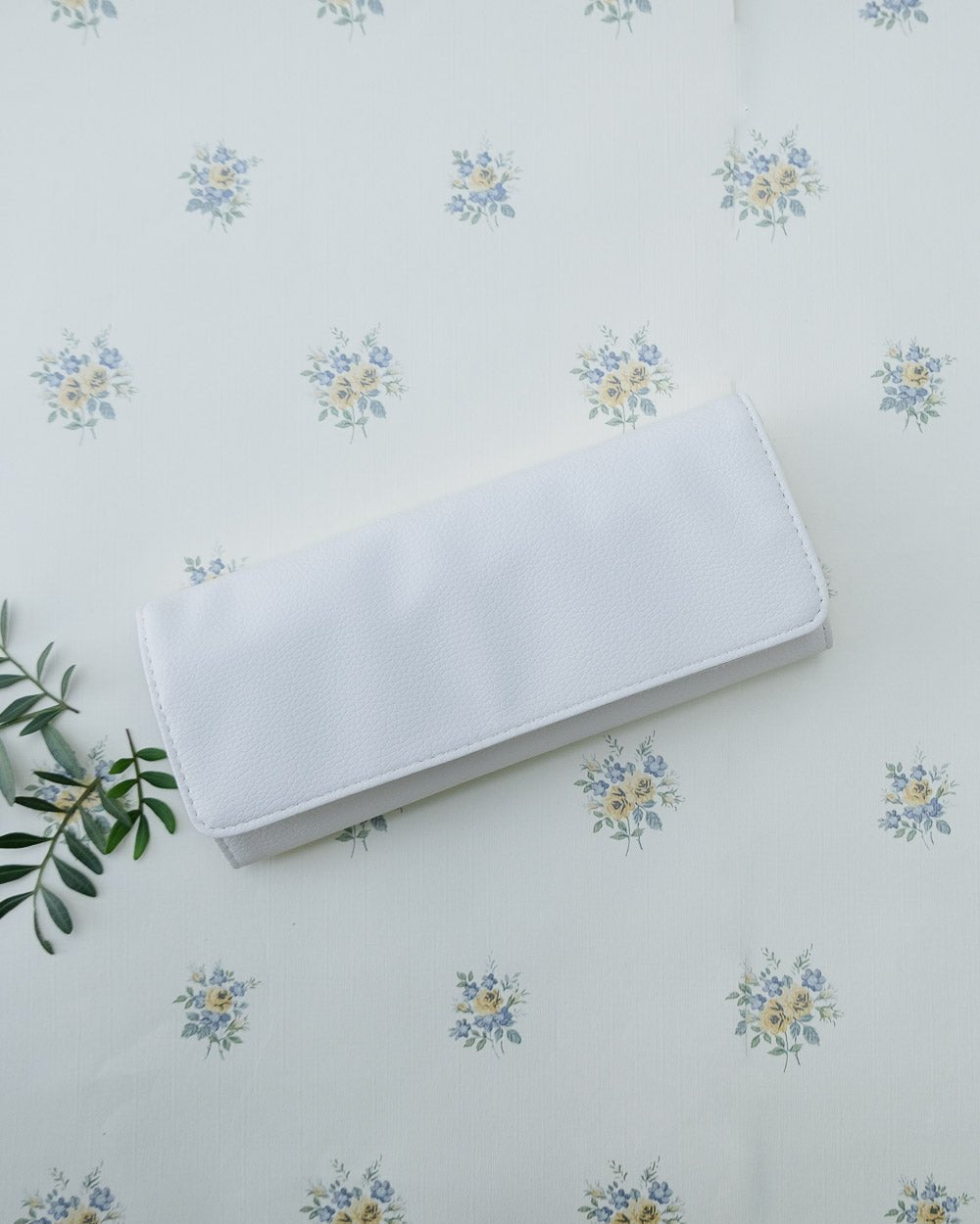 Catherine PU leather travel jewelry pouch