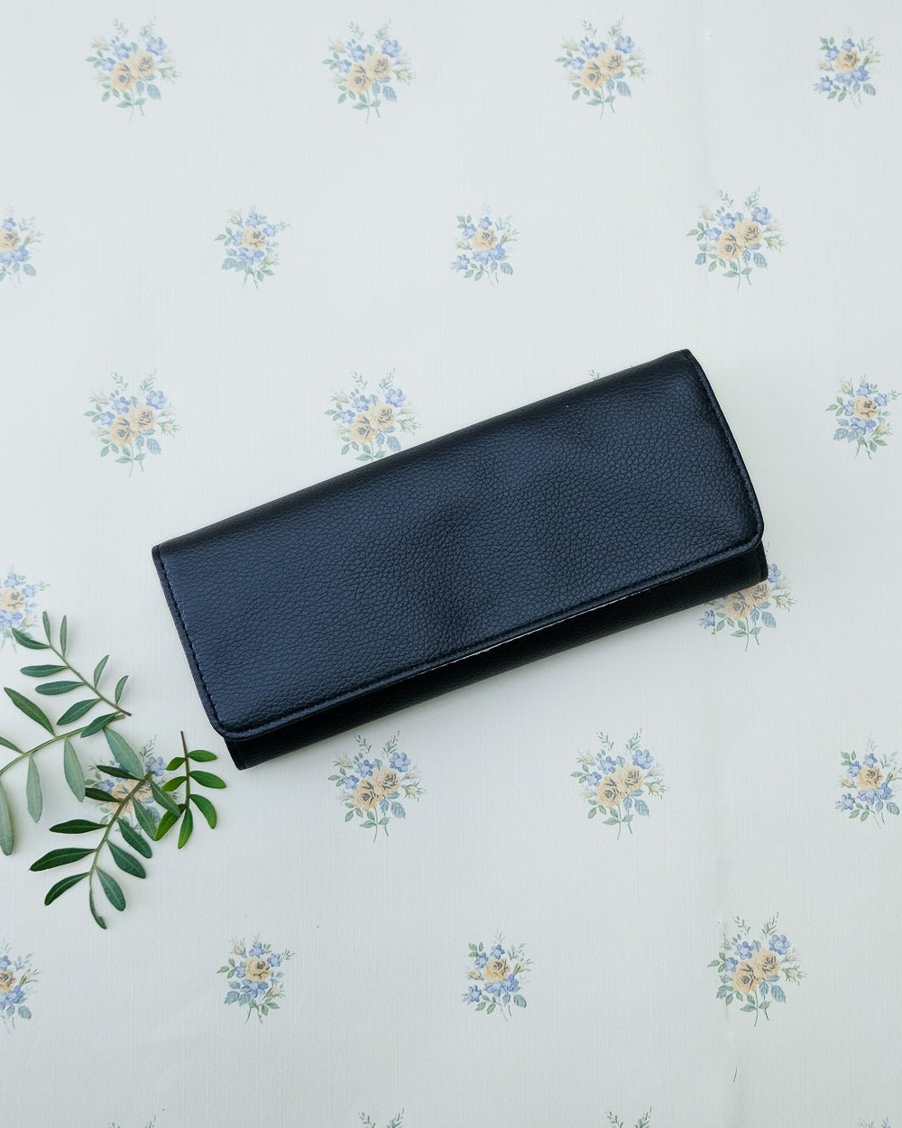 Catherine PU leather travel jewelry pouch