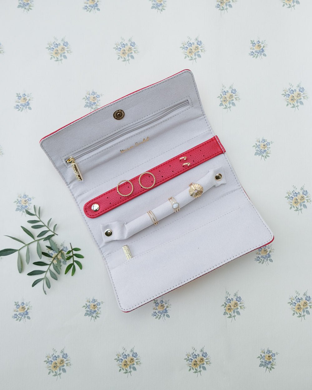 Catherine PU leather travel jewelry pouch