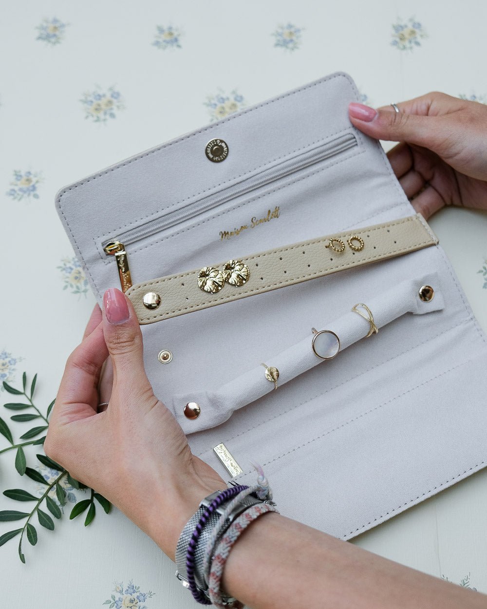 Catherine PU leather travel jewelry pouch