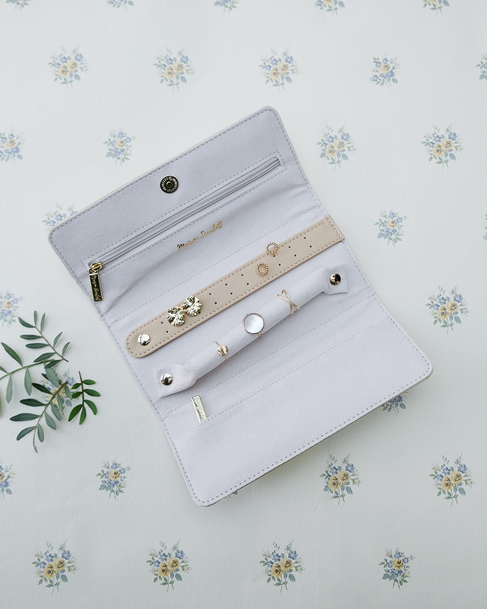 Catherine PU leather travel jewelry pouch