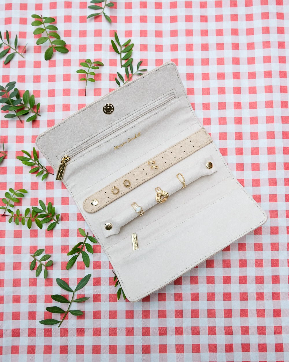 Catherine velvet travel jewelry pouch