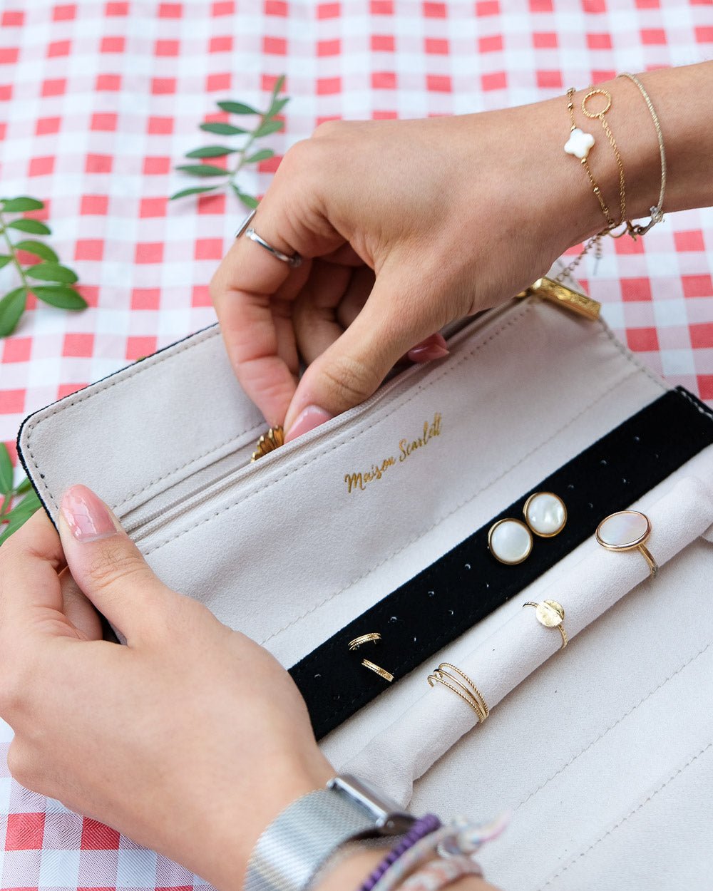 Catherine velvet travel jewelry pouch