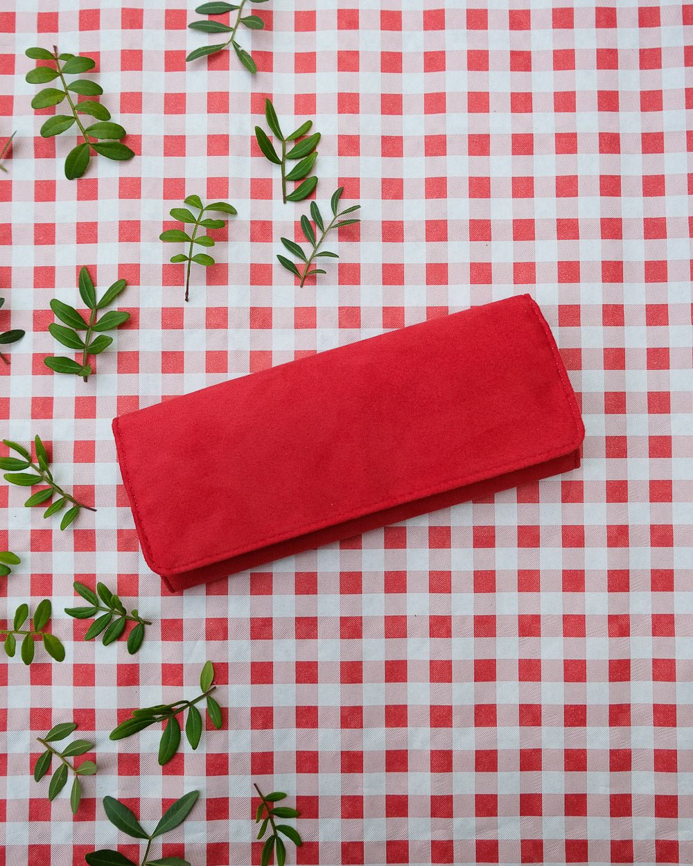 Catherine velvet travel jewelry pouch