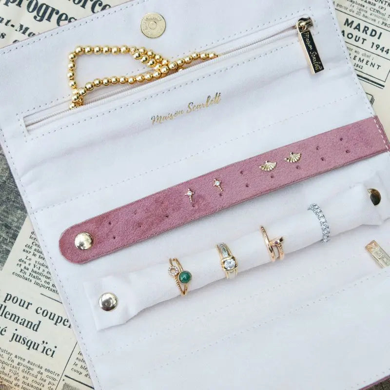 Catherine jewelry pouch-feature-3
