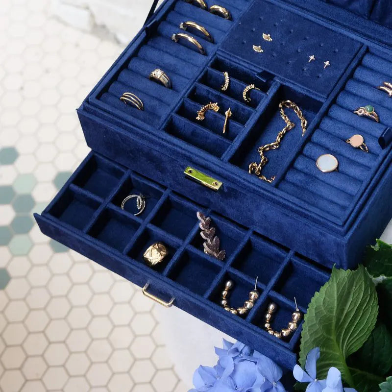 Denise Velvet Jewelry Box-feature-2