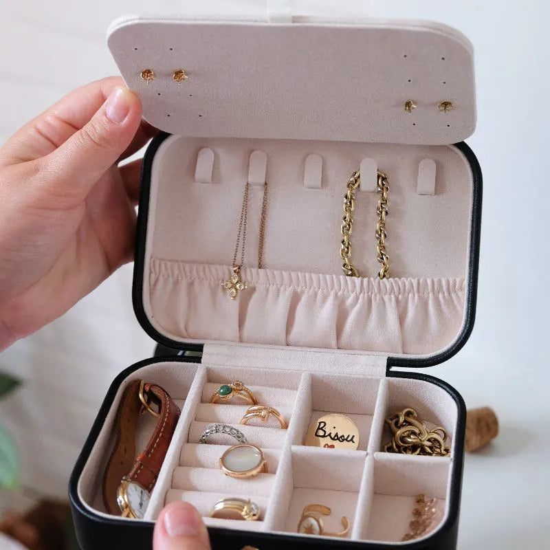 Brigitte leather travel jewelry box-feature-3
