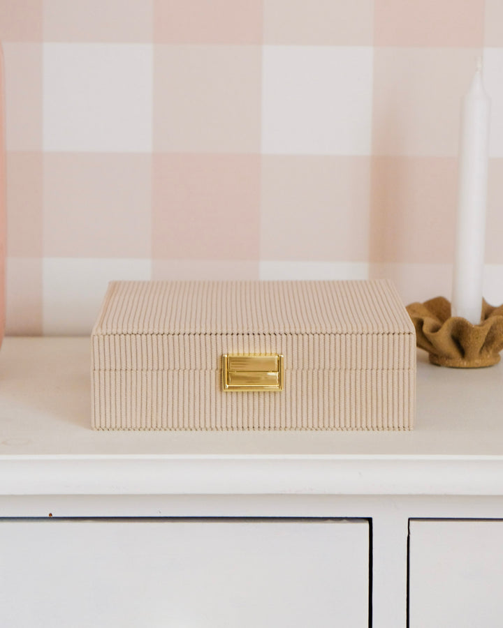 Boîte à bijoux Anne en velours côtelé