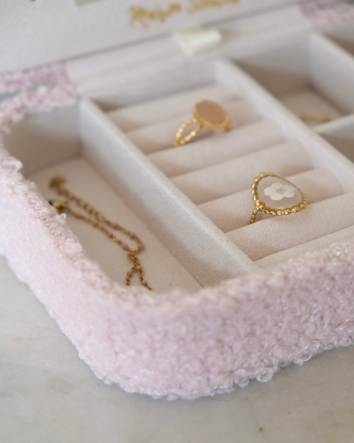 Brigitte Reiseschmuckkästchen aus Schaffell