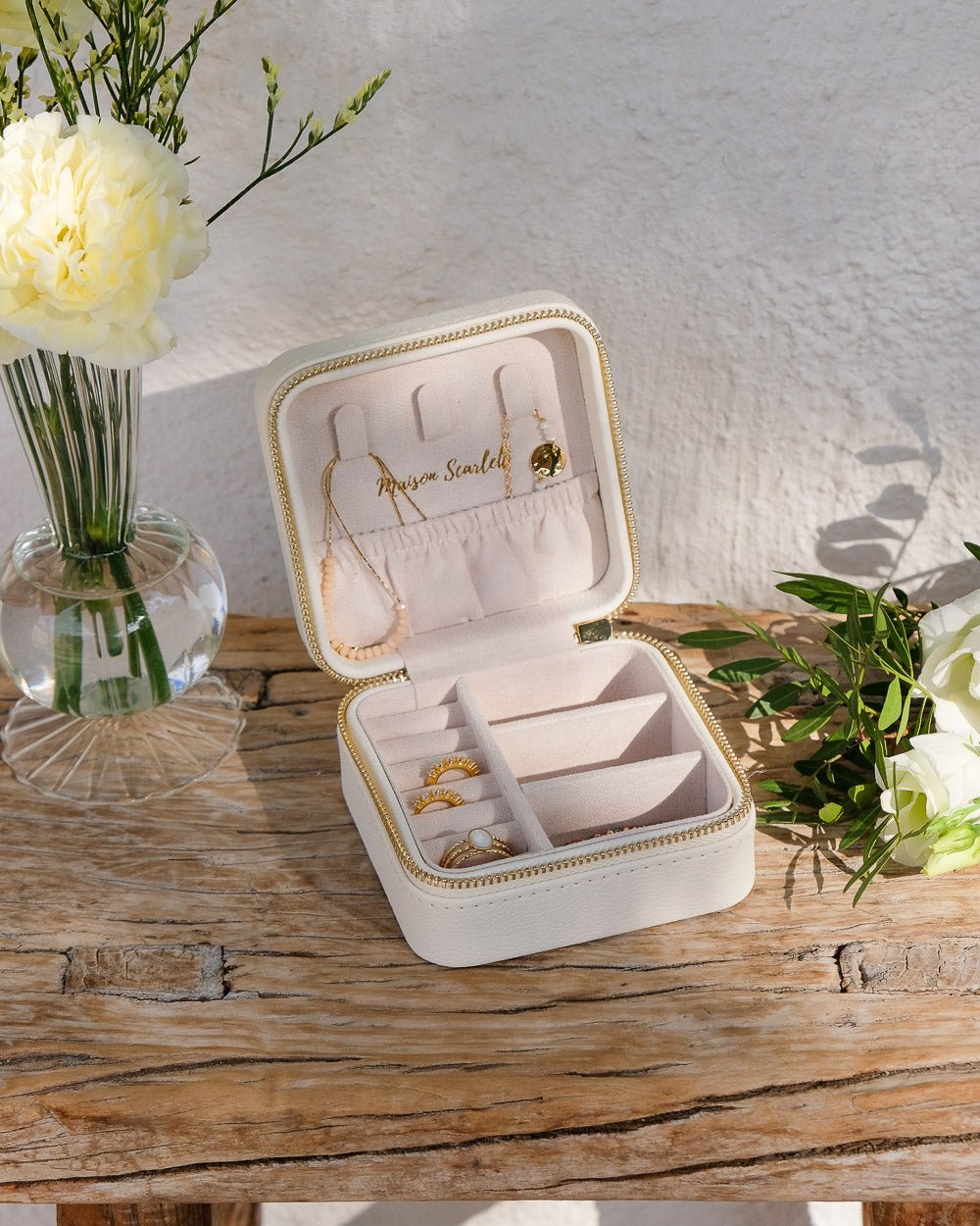 Corinne PU leather travel jewelry box