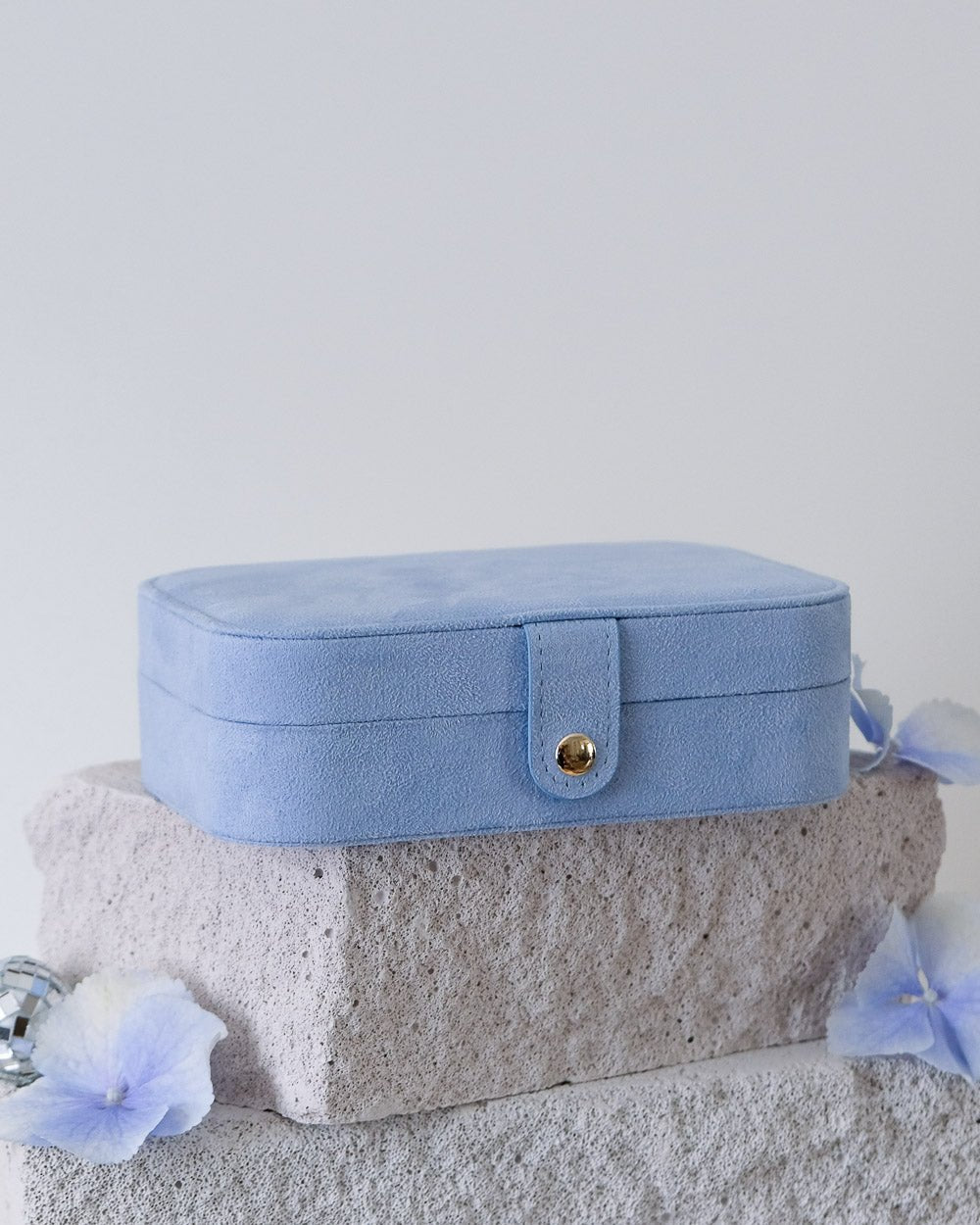 Brigitte velvet travel jewelry box