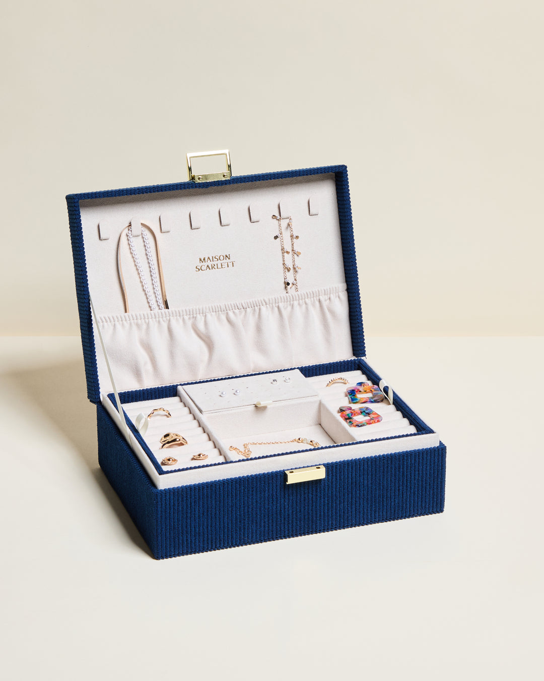 Boîte à bijoux Louise en velours côtelé