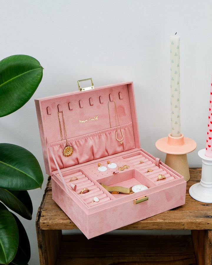 Louise velvet jewelry box