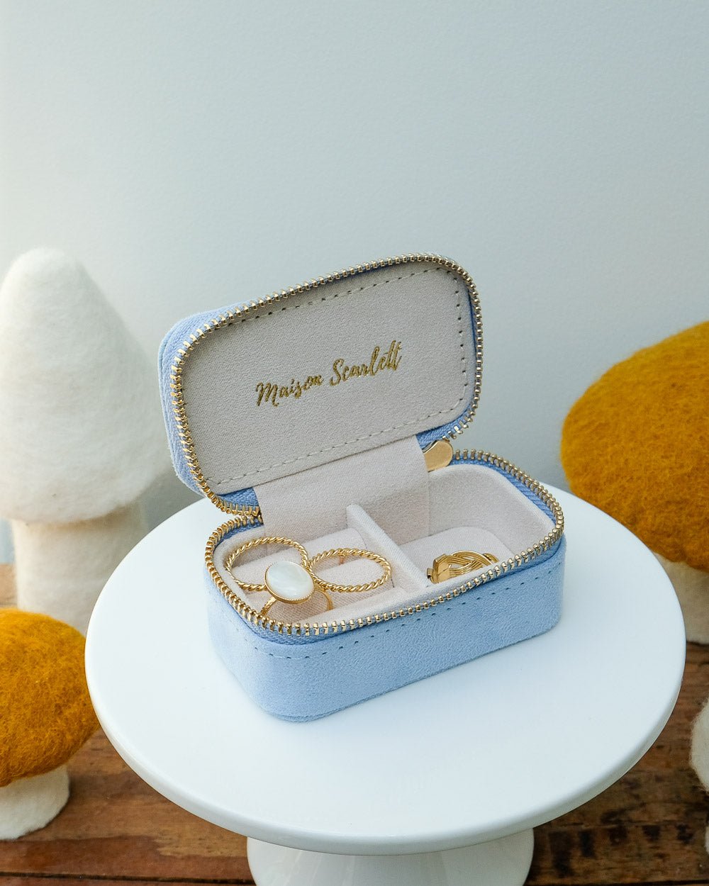 Mini boîte à bijoux de voyage Marie en velours - outlet