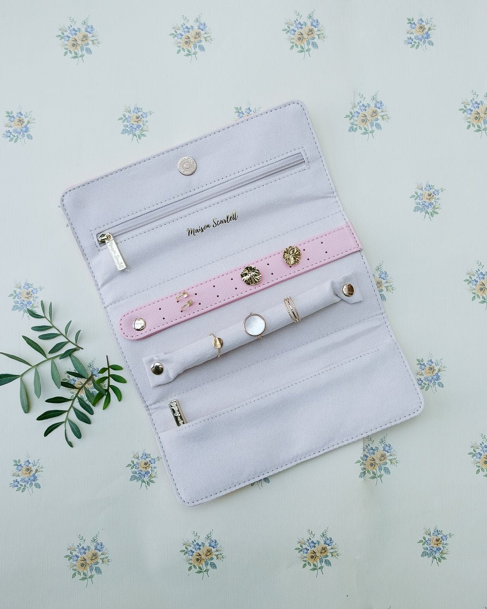 Catherine PU leather travel jewelry pouch