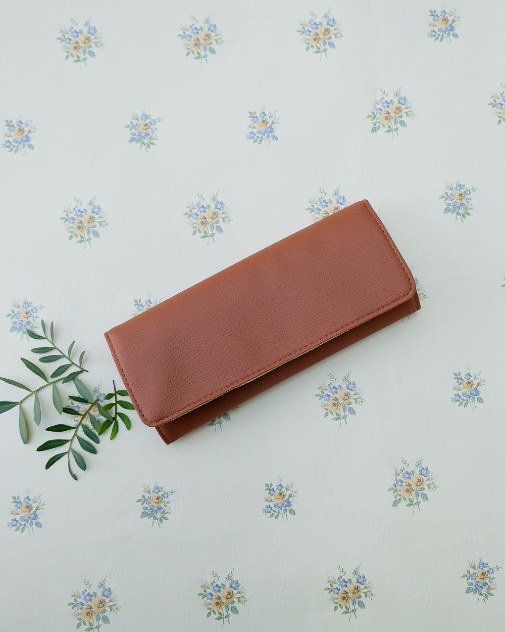 Catherine PU leather travel jewelry pouch