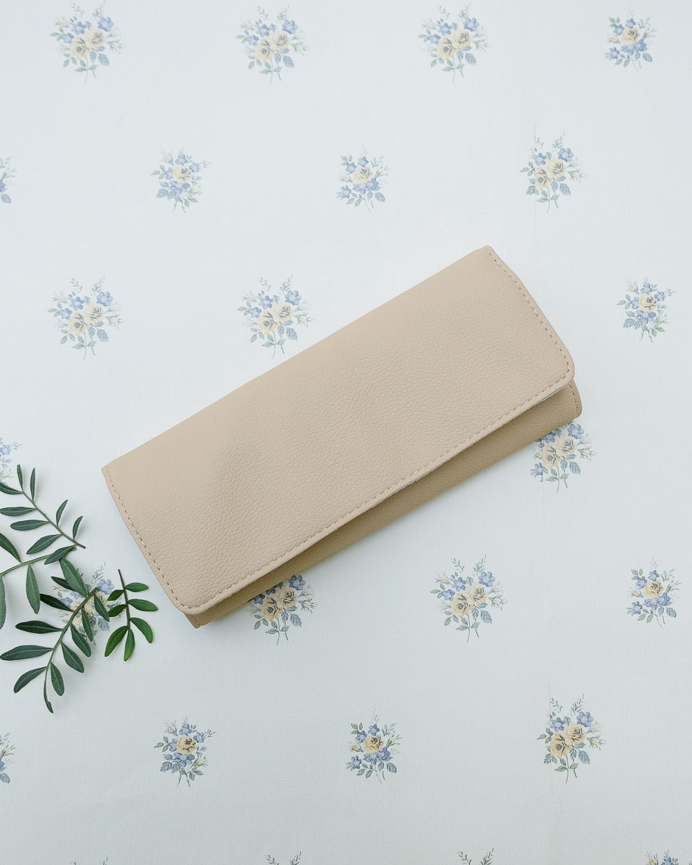 Catherine PU leather travel jewelry pouch