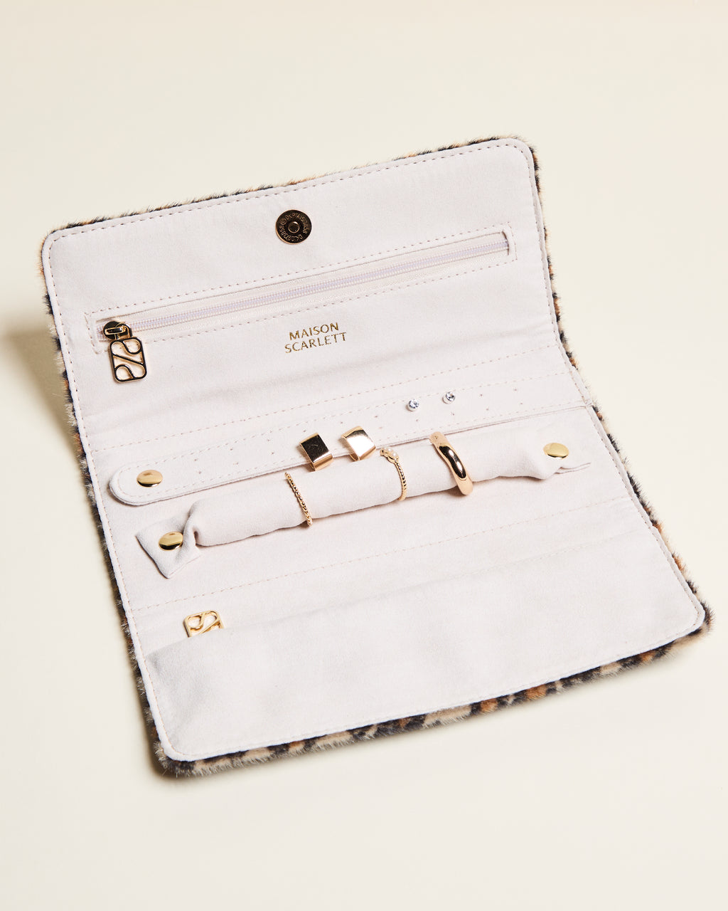 Pochette à bijoux Catherine en velours léopard