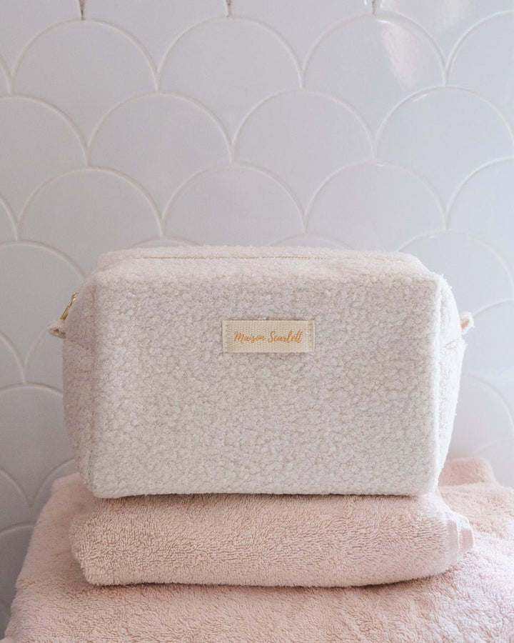 Trousse de toilette Charlotte en moumoute